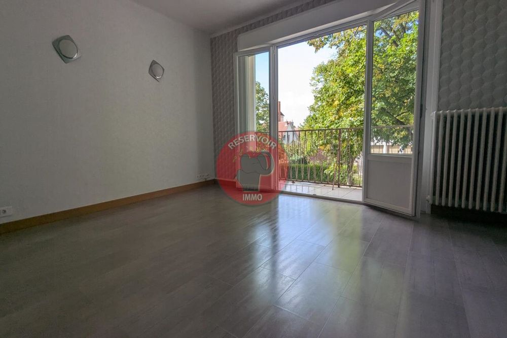 INVESTISSEMENT avec BONNE RENTABILITE - T3 loué lumineux....