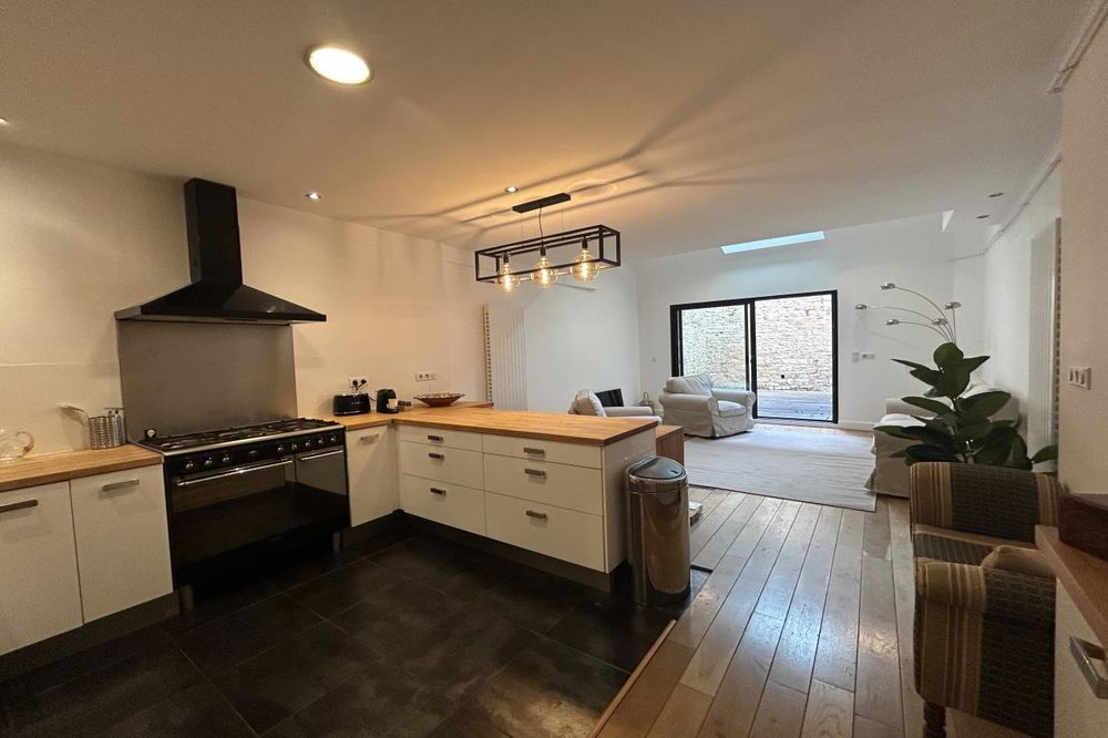 Vous cherchez un appartement de type 3 avec beaucoup de ....