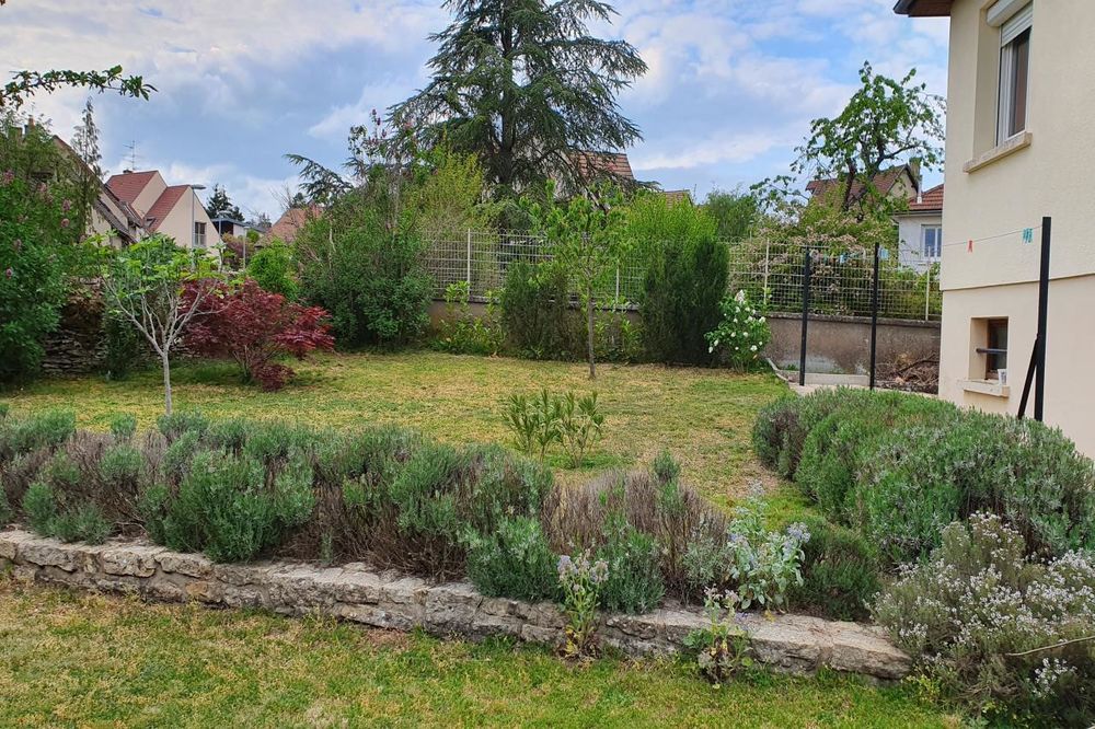 Maison indépendante A VENDRE BAS DE TALANT, quartier RES....