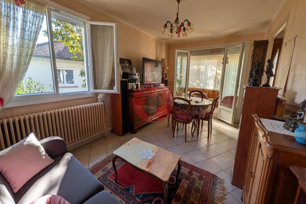 Maison indépendante A VENDRE BAS DE TALANT, quartier RES....