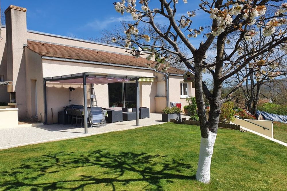 Belle MAISON D'ARCHITECTE à Sainte-Marie-sur-Ouche, 20 ....