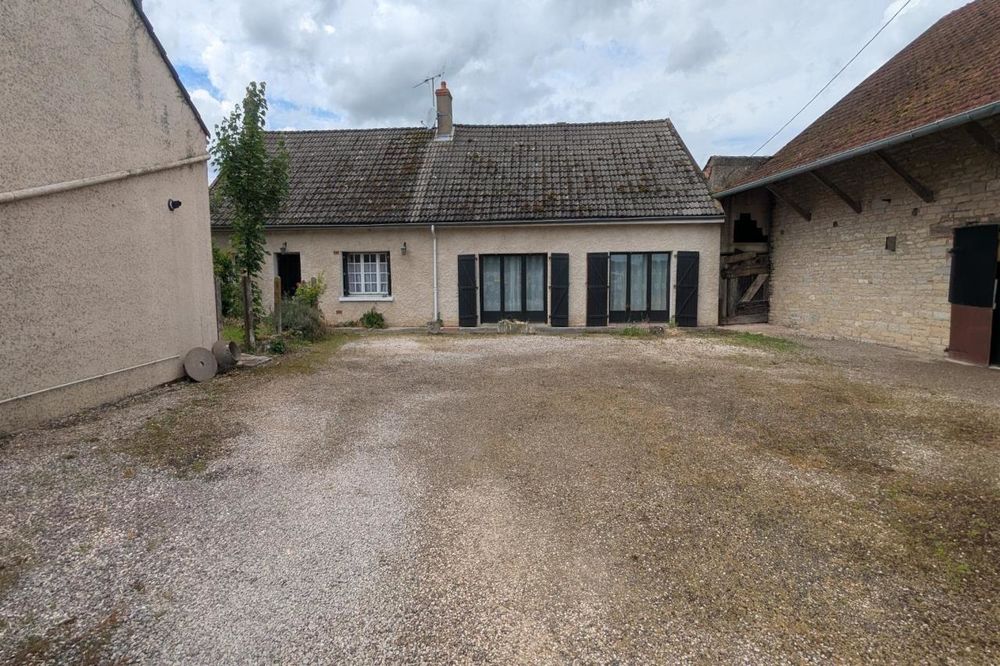 A VENDRE, BRAZEY EN PLAINE, 25 min de DIJON, Maison anci....