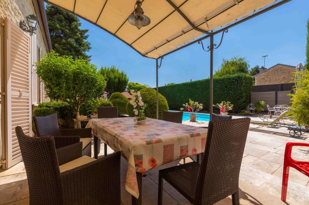 A VENDRE, Belle demeure de charme à Marsannay la Cote, 6....
