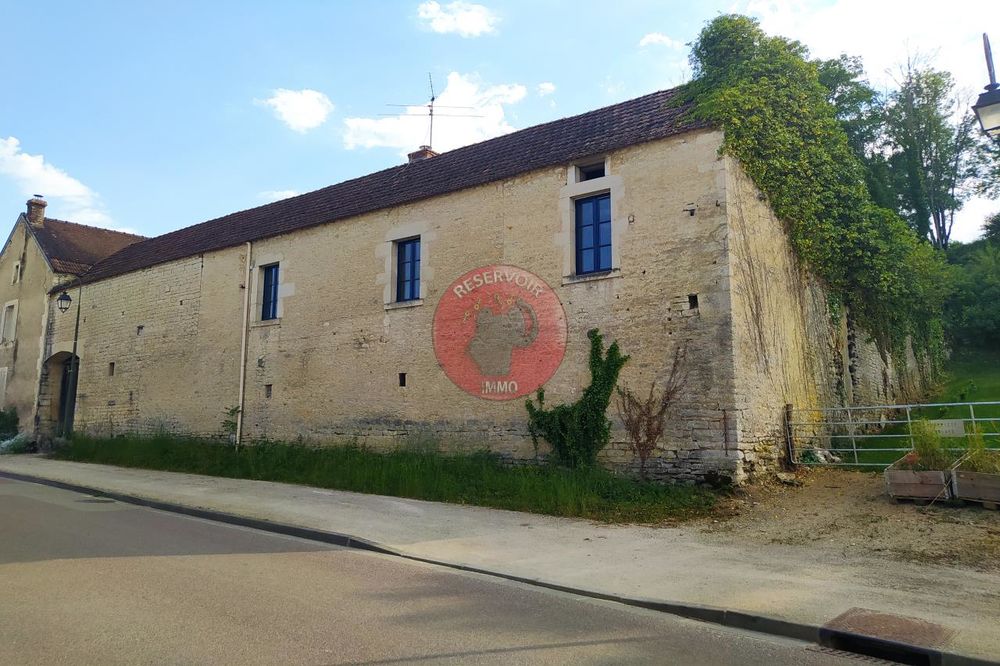 ENSEMBLE MAISON ET GRANGE A VENDRE - A 12 MIN DE MONTBA....
