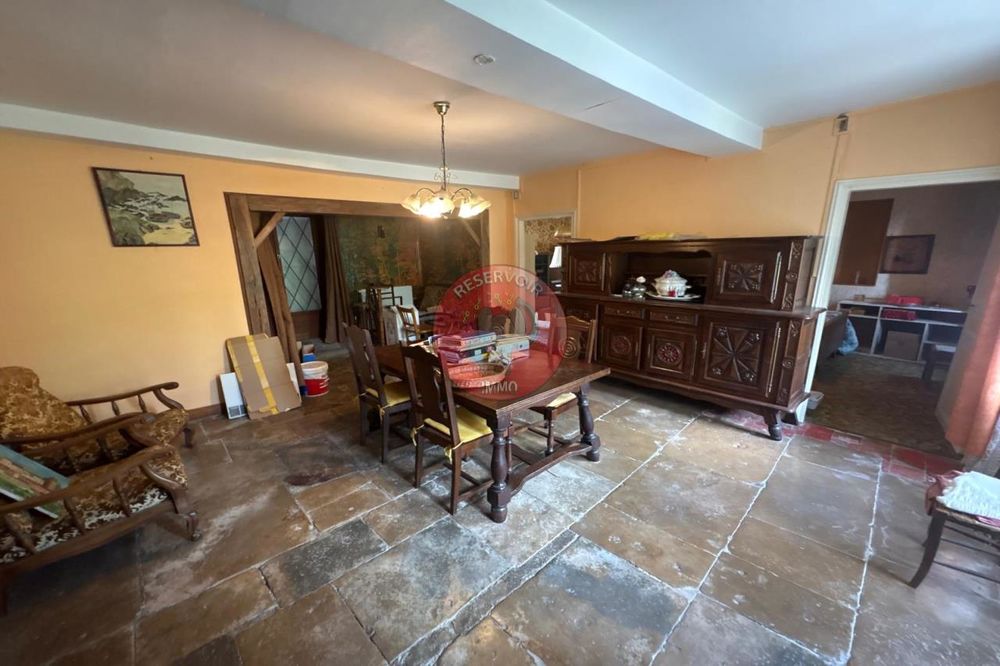 Maison de caractère de 160 m² à rénover  À 7 min de Sem....