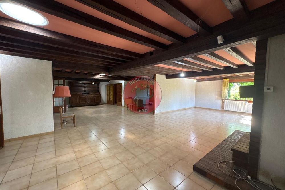Maison de plain-pied à Saulieu dans un environnement cal....