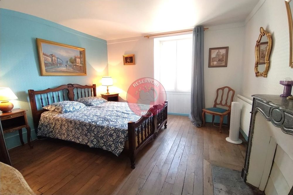 MAISON A VENDRE A 12 MIN DE MONTBARD - Au calme. Idéale ....