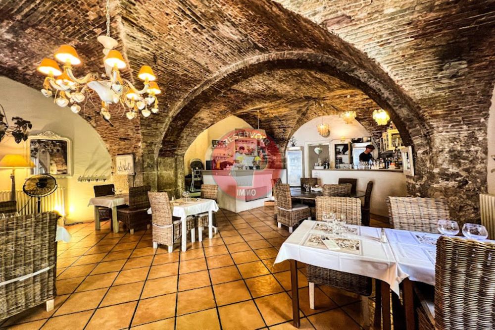 GRASSE � RESTAURANT GASTRONOMIQUE D'EXCEPTION DANS UN... 179000 06130 Grasse