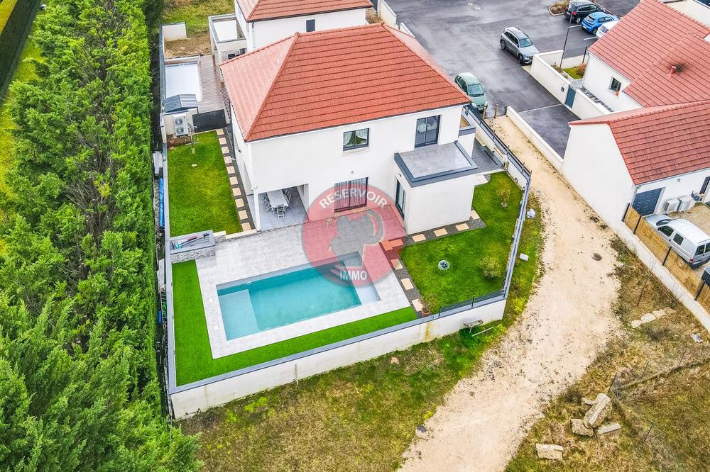 Le Refuge Familial Idéal : Espace, Piscine et Sérénité a....