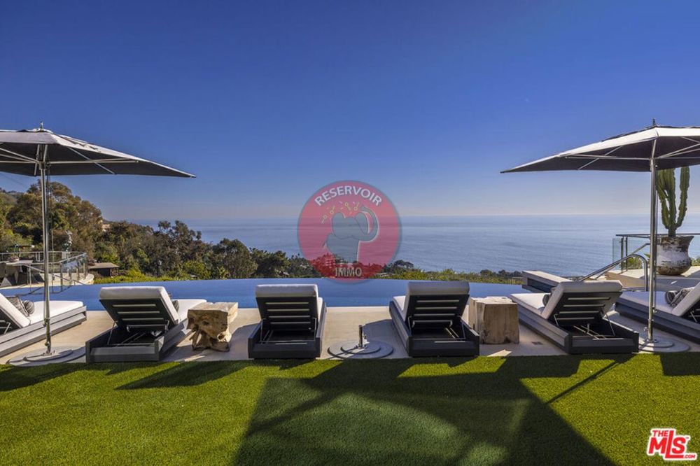 Propriété luxueuse située à Laguna Beach surplombant les....
