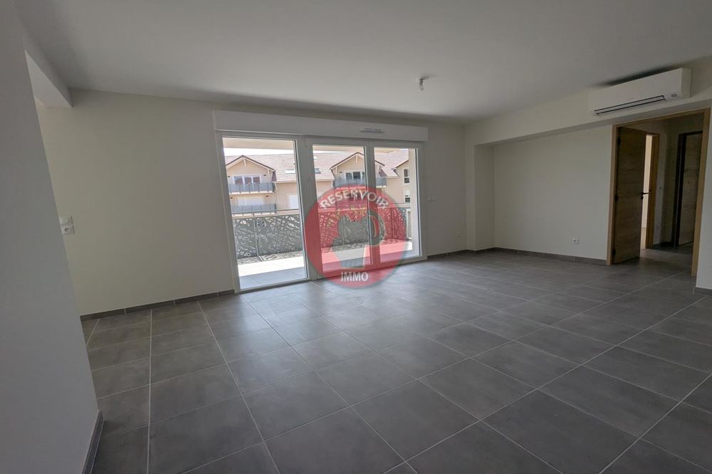 Découvrez ce magnifique appartement T3 de 70 m² dans une....