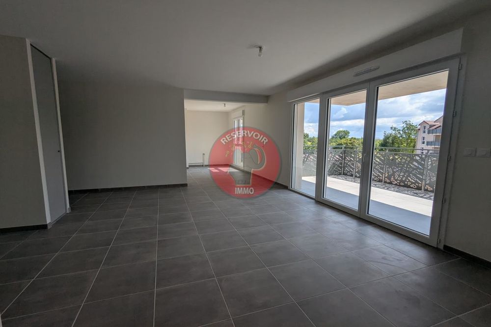 Découvrez ce magnifique appartement T3 de 70 m² dans une....