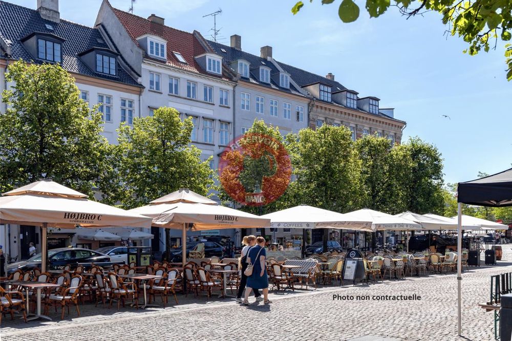 Brasserie historique au c�ur de Beaune ! Saisissez un... 1875000 21200 Beaune