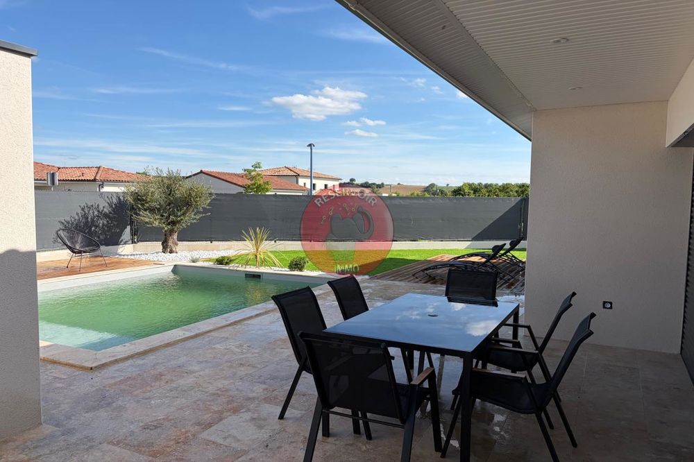 MAGNIFIQUE MAISON CONTEMPORAINE DE PLAIN PIED de 131 m....