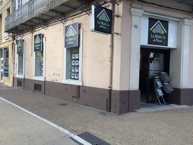 La Maison De Pierre Agence Immobiliere Carpentras 84200 Location Immobilier 84 Liste Des Annonces Location Immobilier