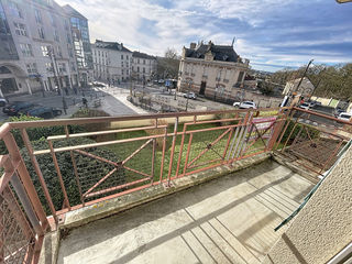  Appartement � vendre 5 pi�ces 149 m�