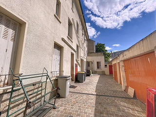  Immeuble � vendre 15 + pi�ces 