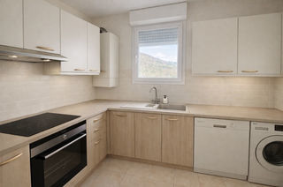  Appartement � vendre 4 pi�ces 92 m�