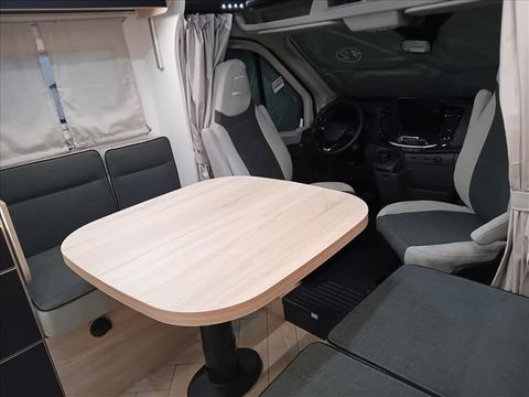 CHALLENGER Camping car  occasion La Bazoge 72650