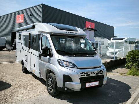 Camping car Camping car  occasion Milhaud 30540