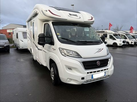 MC LOUIS Camping car 2017 occasion La M&eacute;zi&egrave;re 35520