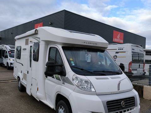 FLEURETTE Camping car 2013 occasion Milhaud 30540