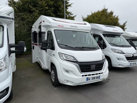 RIMOR Camping car 2023 occasion La M&eacute;zi&egrave;re 35520
