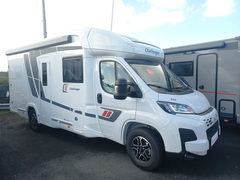 CHALLENGER Camping car  occasion Les Clouzeaux 85430