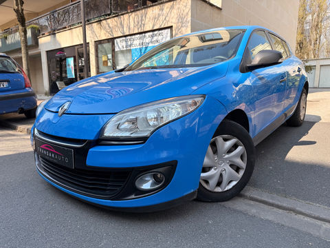Renault M&eacute;gane III dCi 90 FAP eco2 Authentique Euro 5 2013 occasion SAINT MAUR DES FOSSES 94100