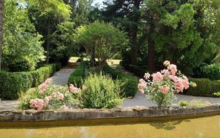  Propri�t�/ch�teau � vendre 1086 m�