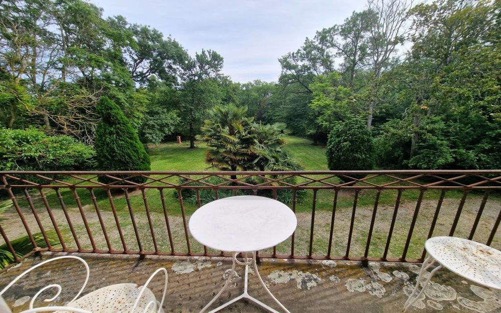 � vendre  Propri�t�/ch�teau Carcassonne (11000)