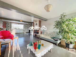  Maison � vendre 9 pi�ces 225 m�