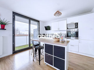  Appartement � vendre 3 pi�ces 65 m�