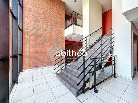 BUREAUX 74 M2 - ENVIRONNEMENT DE QUALIT&Eacute; 700 62710 Courrieres