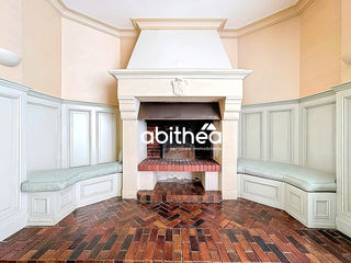  Maison � vendre 10 pi�ces 328 m�