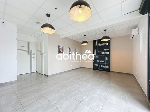 LOCAL COMMERCIAL DE 40 m2 580 34310 Montady