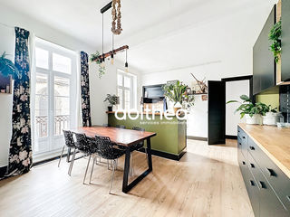  Immeuble � vendre 10 pi�ces 382 m�