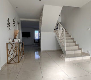  Maison � vendre 6 pi�ces 220 m�