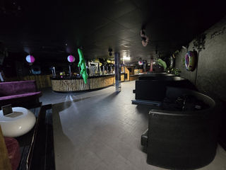  Immeuble � vendre 15 + pi�ces 493 m�