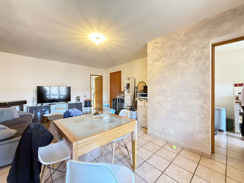   �Bel appartement T3 - 67.21m2 Appartement - 3 pi�ce(s) - 67 m�