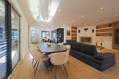   Maison Maison - 197 m�