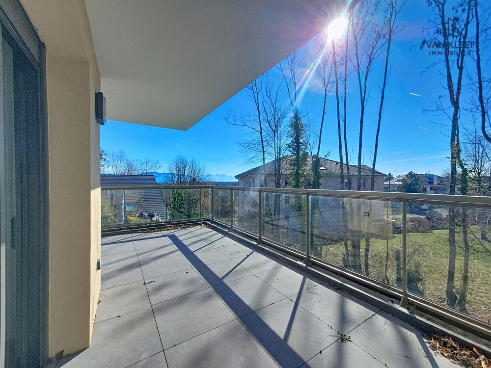 � vendre  Appartement Divonne-les-Bains (01220)