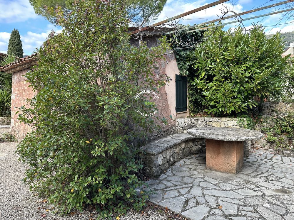 � vendre  Maison Peymeinade (06530)