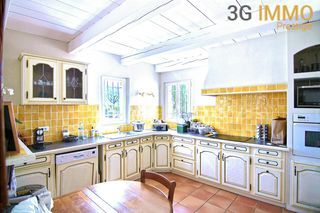  Maison � vendre 6 pi�ces 245 m�