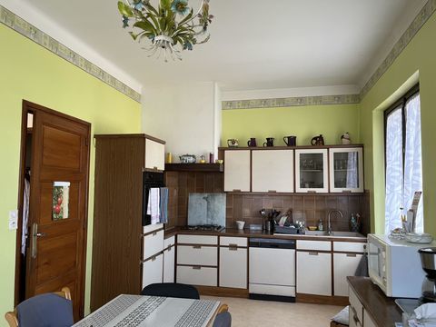  Maison � vendre 4 pi�ces 186 m�