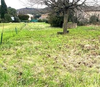  Terrain � vendre 700 m�