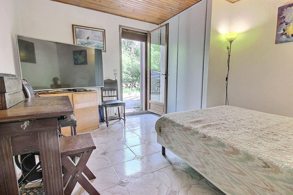 � vendre  Maison Antibes (06600)