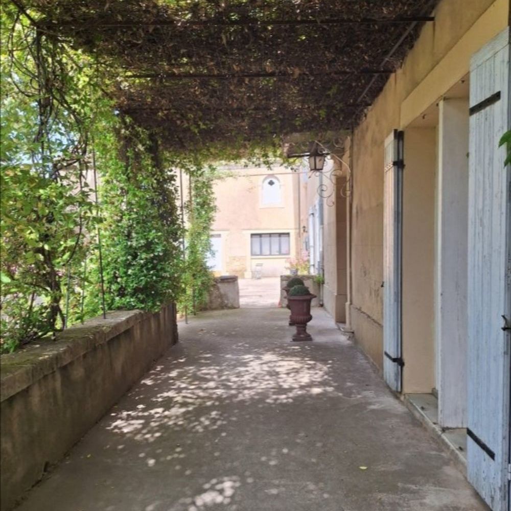 � vendre  Propri�t�/ch�teau Orange (84100)