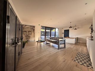  Maison � vendre 3 pi�ces 200 m�