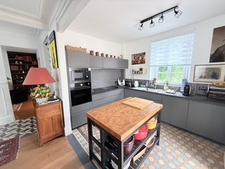  Maison � vendre 7 pi�ces 180 m�